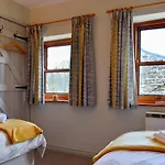 2 Swallowholm Vakantiehuis *
